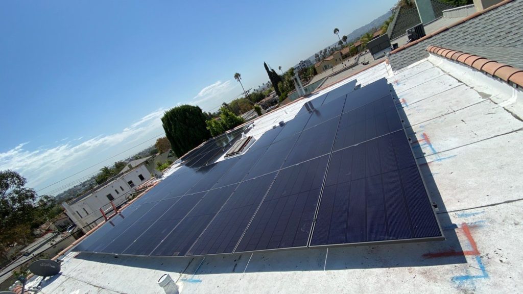 Flat roof solar instalation