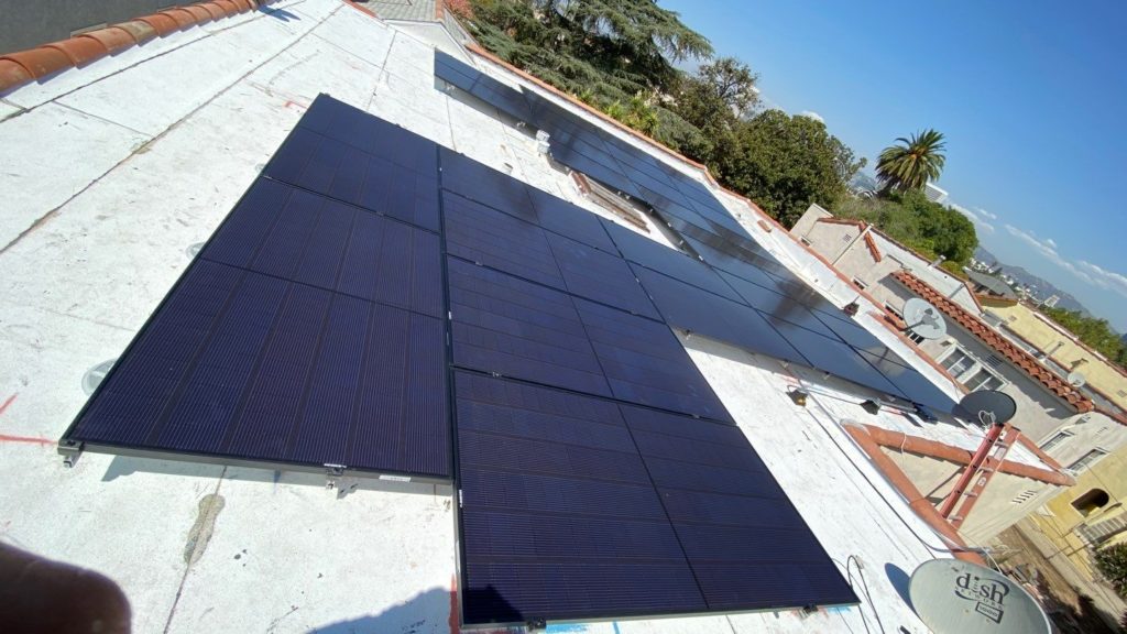 Flat roof solar instalations