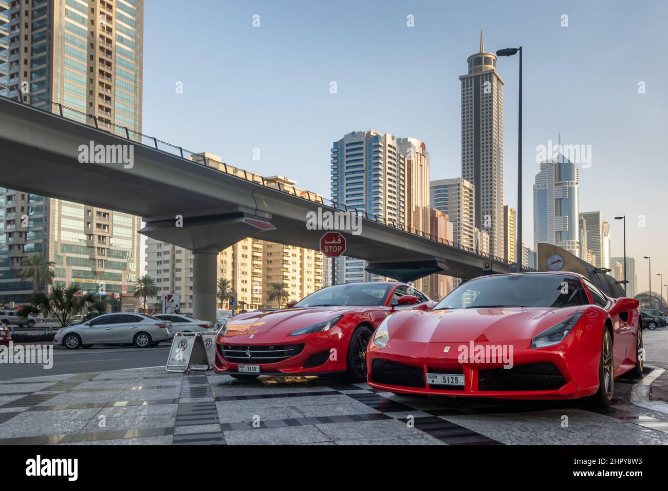 10 Important Tips for Renting a Ferrari in Dubai with tourferrari.com